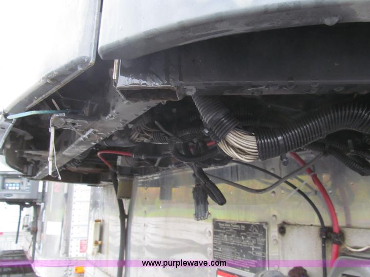 image for item I8719 1997 Great Dane 7811TZ-1A48 reefer trailer