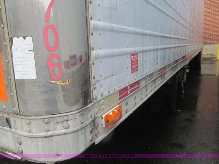 image for item I8719 1997 Great Dane 7811TZ-1A48 reefer trailer