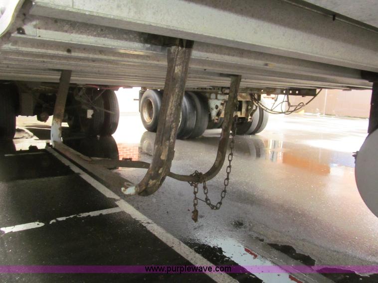 image for item I8719 1997 Great Dane 7811TZ-1A48 reefer trailer