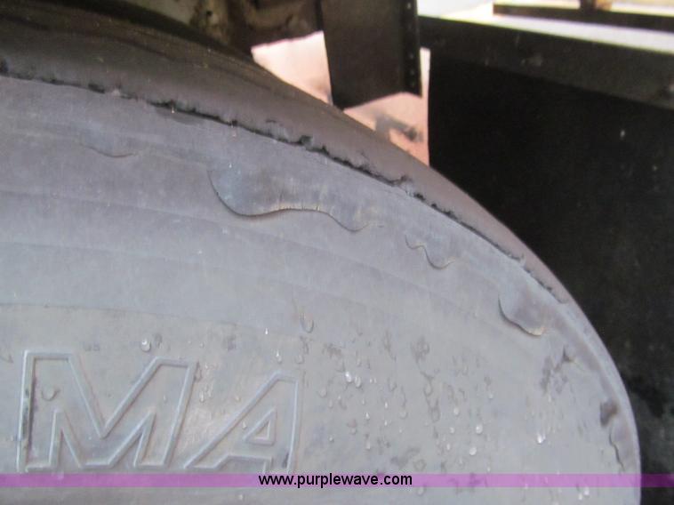 image for item I8719 1997 Great Dane 7811TZ-1A48 reefer trailer