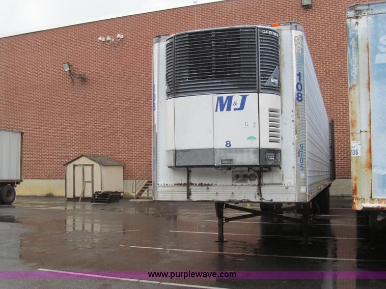 image for item I8720 1997 Utility VS2R reefer trailer