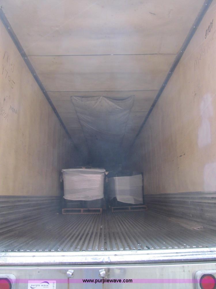 image for item I8720 1997 Utility VS2R reefer trailer