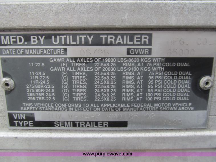 image for item I8720 1997 Utility VS2R reefer trailer