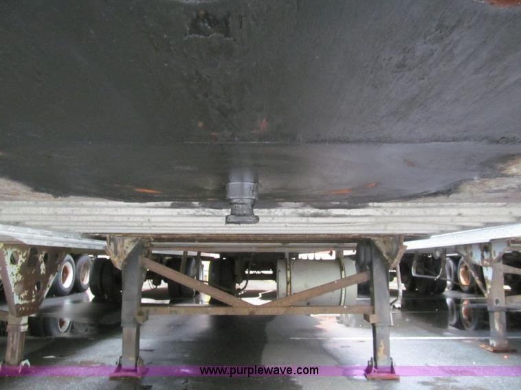 image for item I8721 1997 Great Dane 7811TZ-1A48 reefer trailer