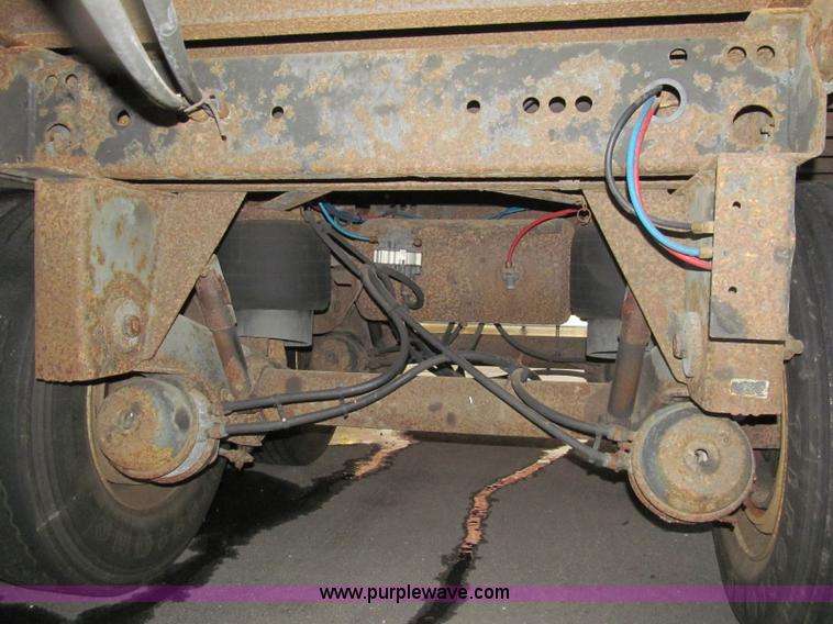 image for item I8721 1997 Great Dane 7811TZ-1A48 reefer trailer