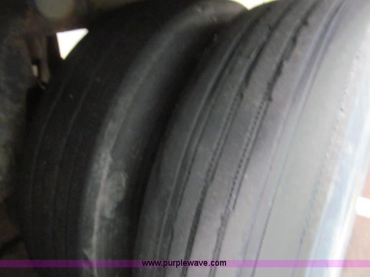 image for item I8721 1997 Great Dane 7811TZ-1A48 reefer trailer