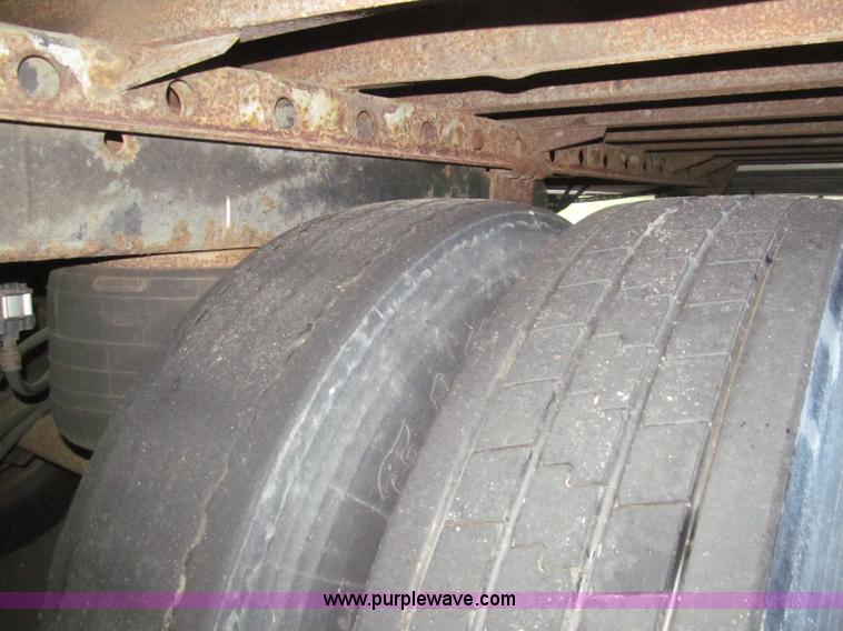 image for item I8721 1997 Great Dane 7811TZ-1A48 reefer trailer