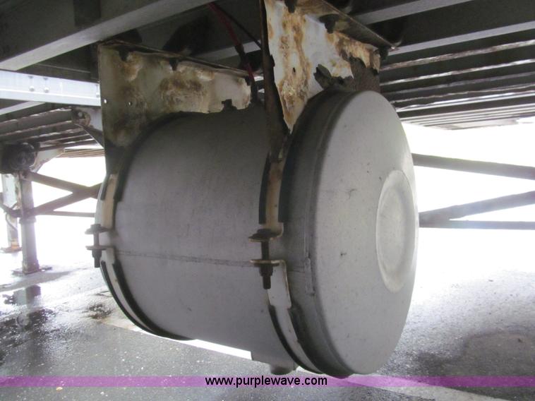 image for item I8722 1997 Great Dane 7811TZ-1A48 reefer trailer