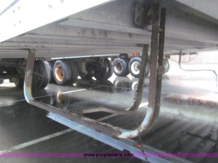 image for item I8722 1997 Great Dane 7811TZ-1A48 reefer trailer