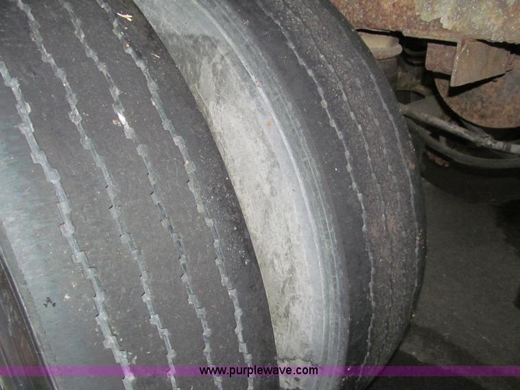 image for item I8722 1997 Great Dane 7811TZ-1A48 reefer trailer