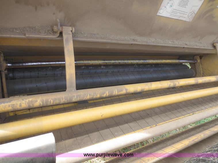 image for item D2196 1997 Vermeer 604K round baler