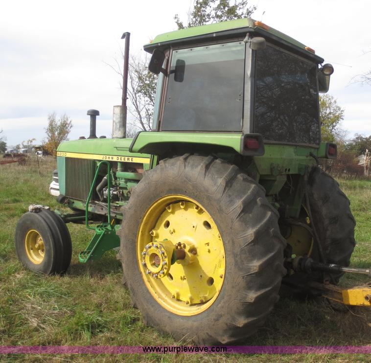 image for item D2197 1975 John Deere 4230 tractor