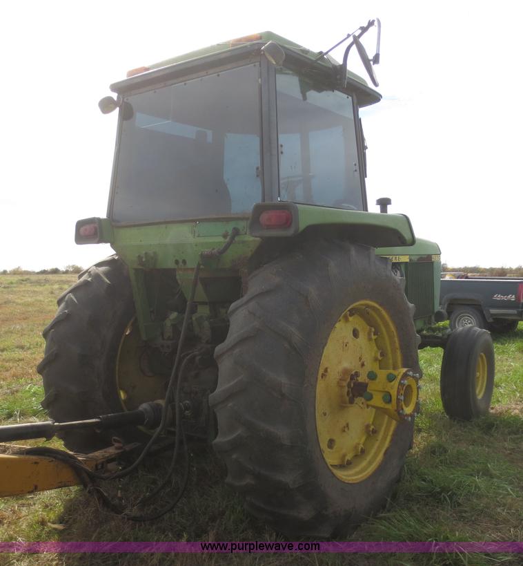 image for item D2197 1975 John Deere 4230 tractor
