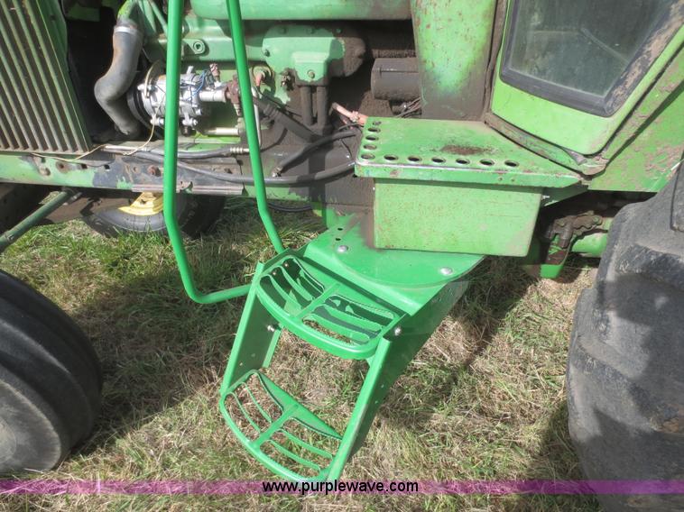 image for item D2197 1975 John Deere 4230 tractor