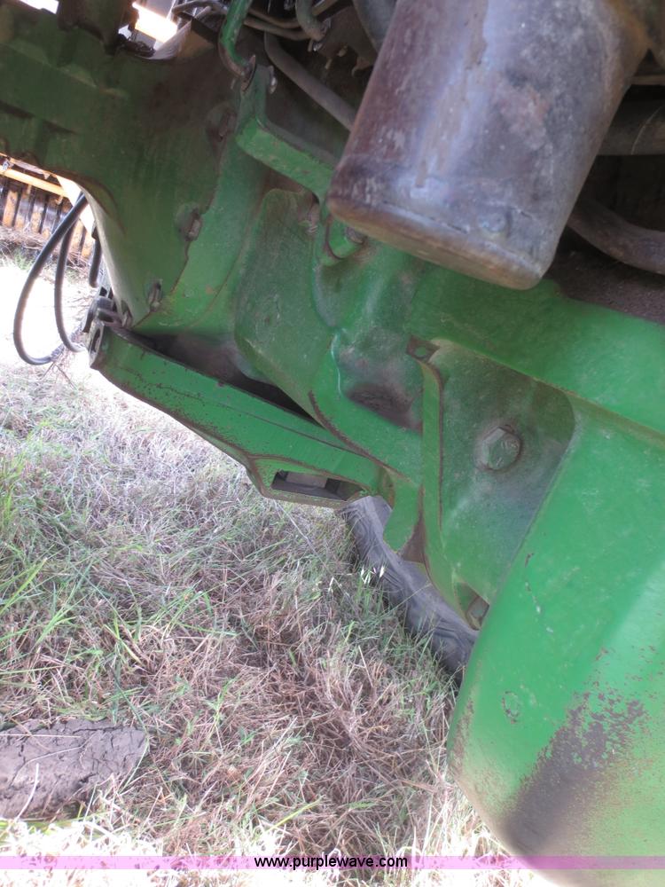 image for item D2197 1975 John Deere 4230 tractor