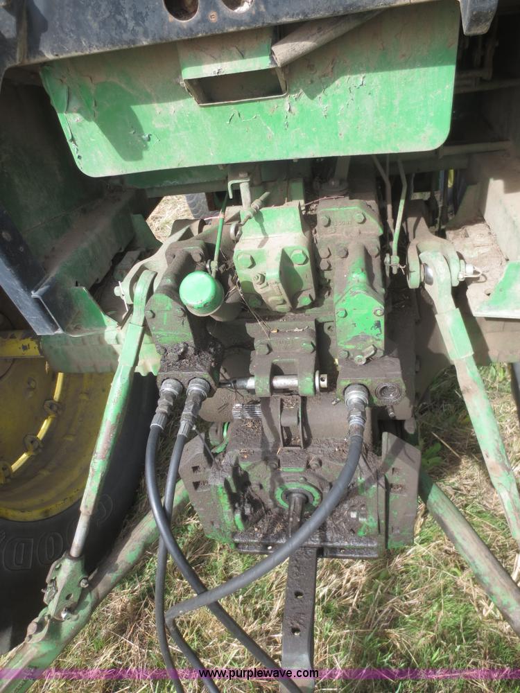 image for item D2198 John Deere 4430 tractor