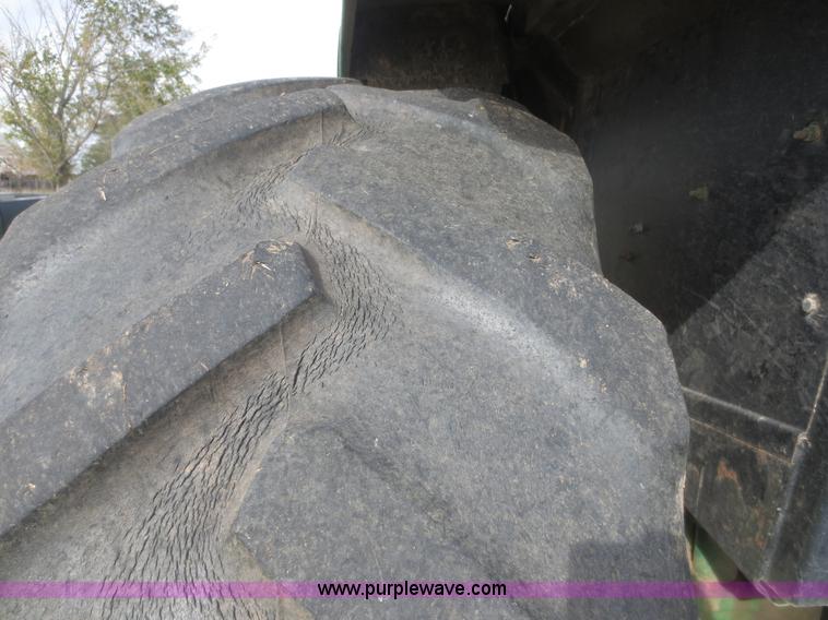 image for item D2198 John Deere 4430 tractor