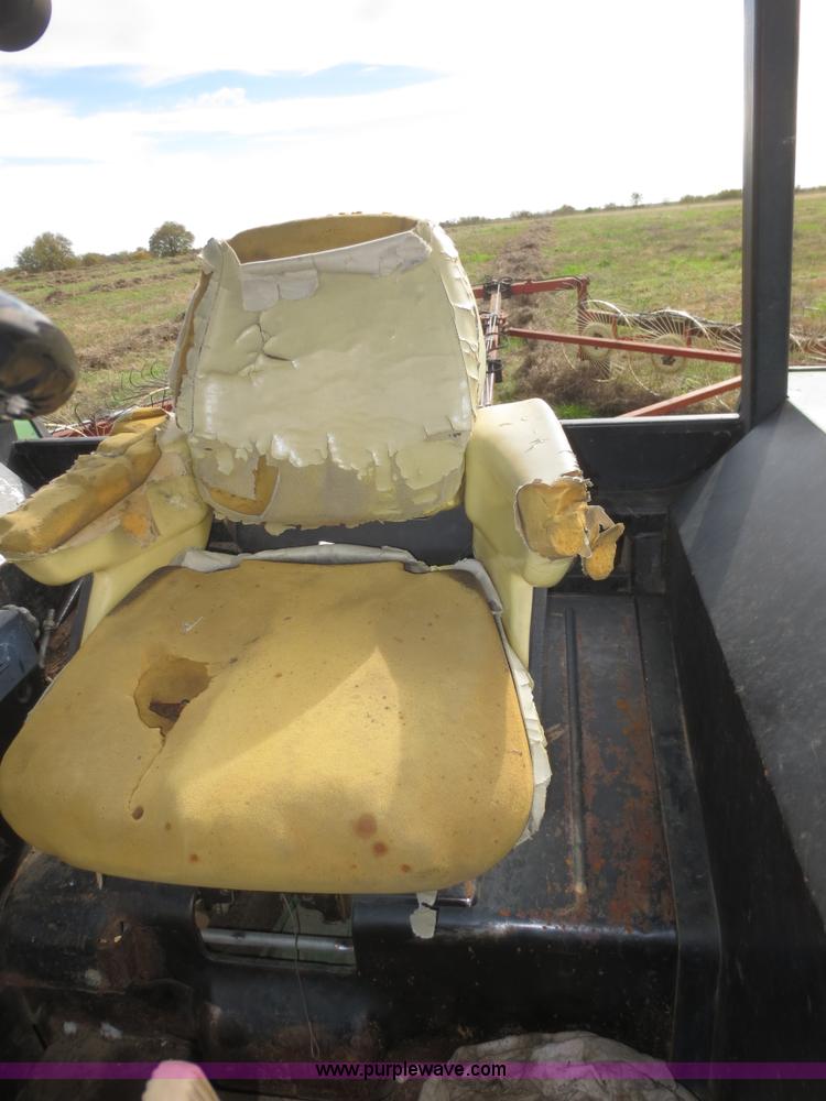 image for item D2198 John Deere 4430 tractor