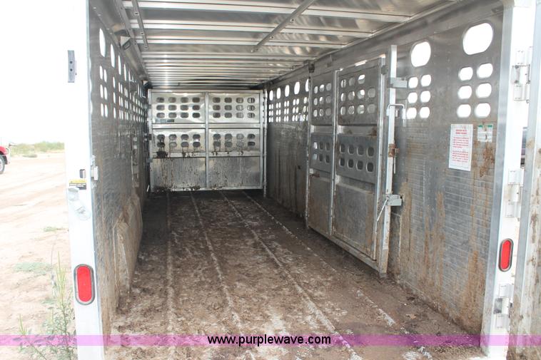 image for item G8165 2013 Wilson PSGN-5724T livestock trailer