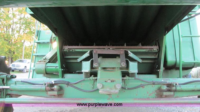 image for item G9085 1980 John Deere 7720 Turbo combine