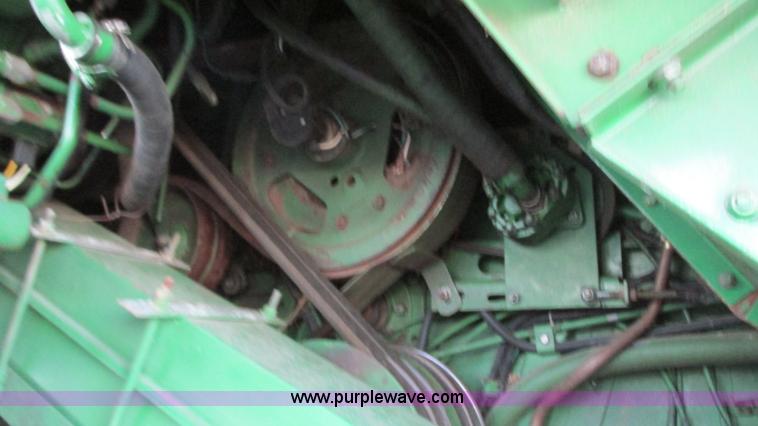 image for item G9085 1980 John Deere 7720 Turbo combine