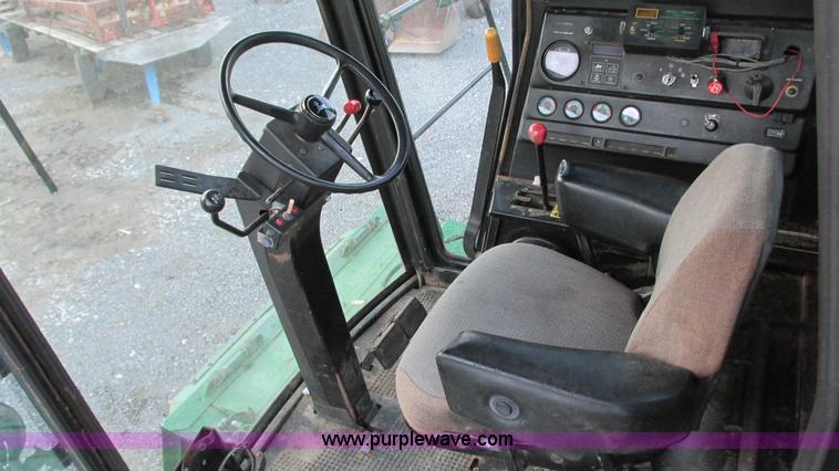 image for item G9085 1980 John Deere 7720 Turbo combine