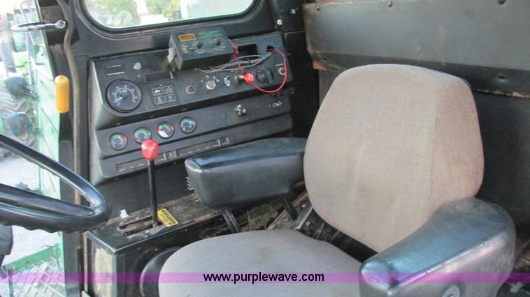 image for item G9085 1980 John Deere 7720 Turbo combine