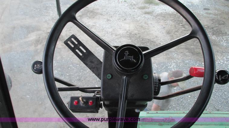 image for item G9085 1980 John Deere 7720 Turbo combine