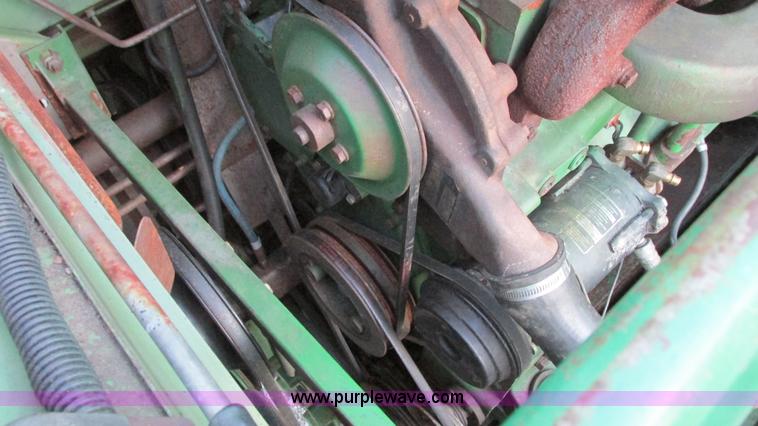 image for item G9085 1980 John Deere 7720 Turbo combine