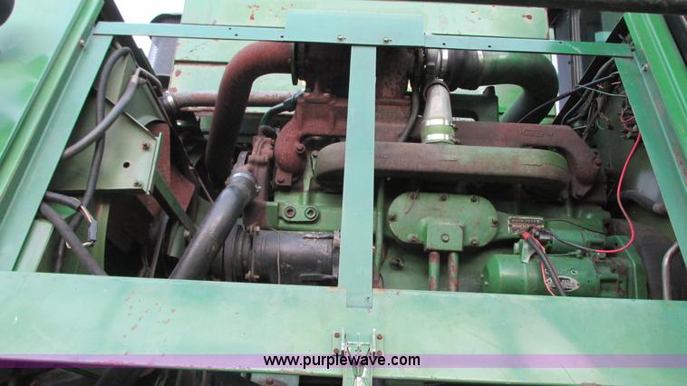 image for item G9085 1980 John Deere 7720 Turbo combine