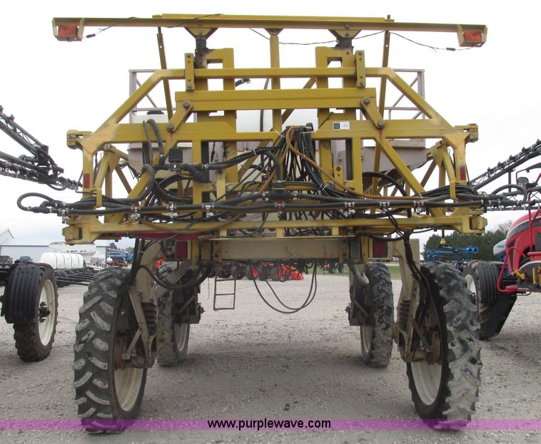 image for item G9902 1998 Tyler Patriot WT self-propelled sprayer