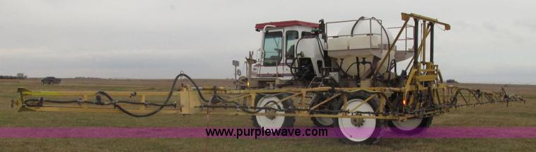 image for item G9902 1998 Tyler Patriot WT self-propelled sprayer