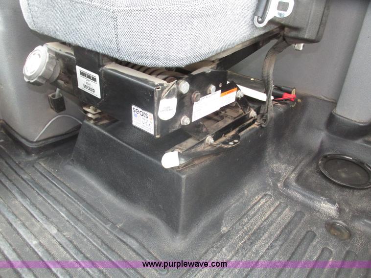 image for item G9902 1998 Tyler Patriot WT self-propelled sprayer