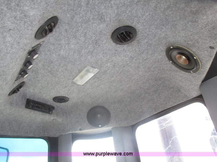 image for item G9902 1998 Tyler Patriot WT self-propelled sprayer