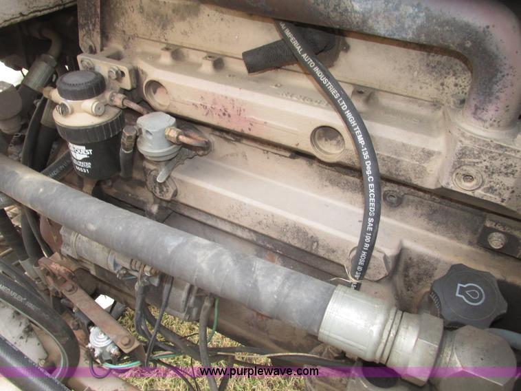 image for item G9902 1998 Tyler Patriot WT self-propelled sprayer