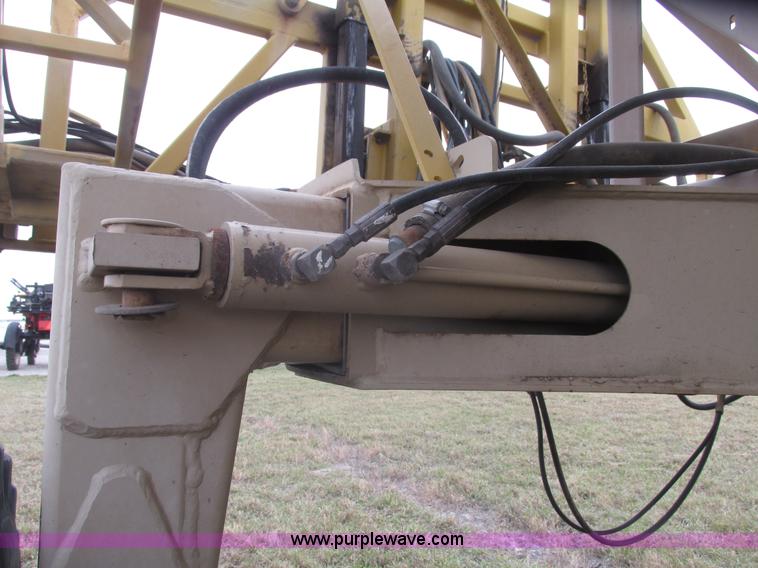 image for item G9902 1998 Tyler Patriot WT self-propelled sprayer