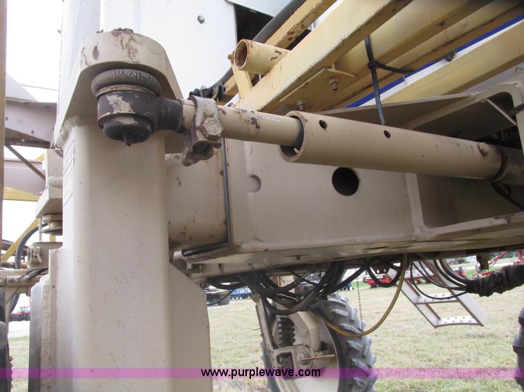 image for item G9902 1998 Tyler Patriot WT self-propelled sprayer