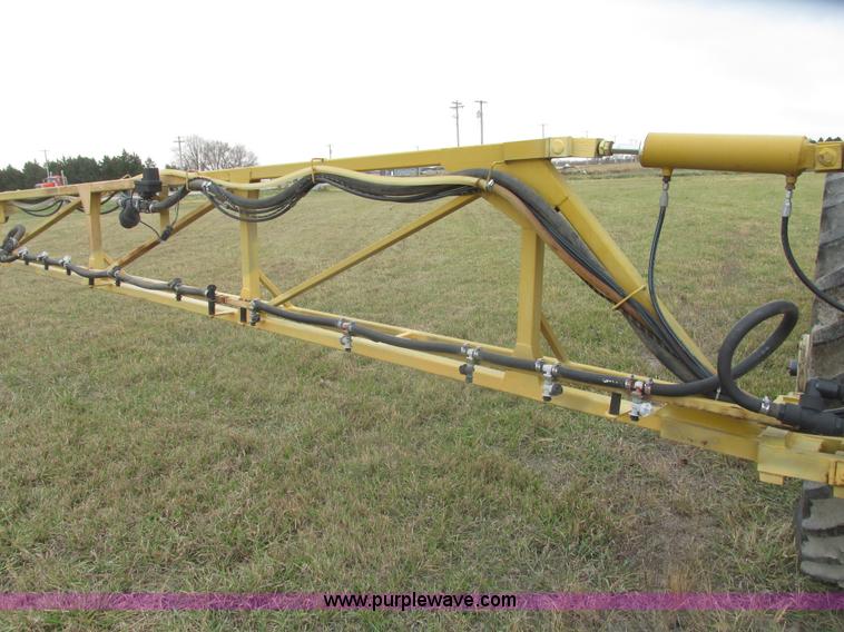 image for item G9902 1998 Tyler Patriot WT self-propelled sprayer