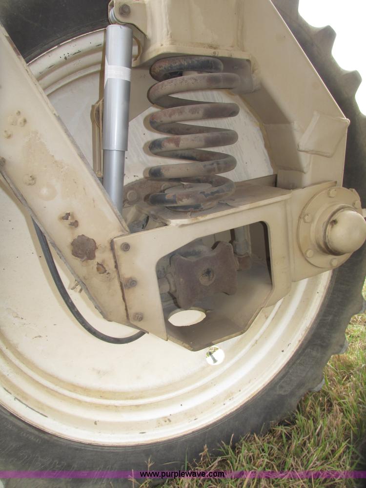 image for item G9902 1998 Tyler Patriot WT self-propelled sprayer