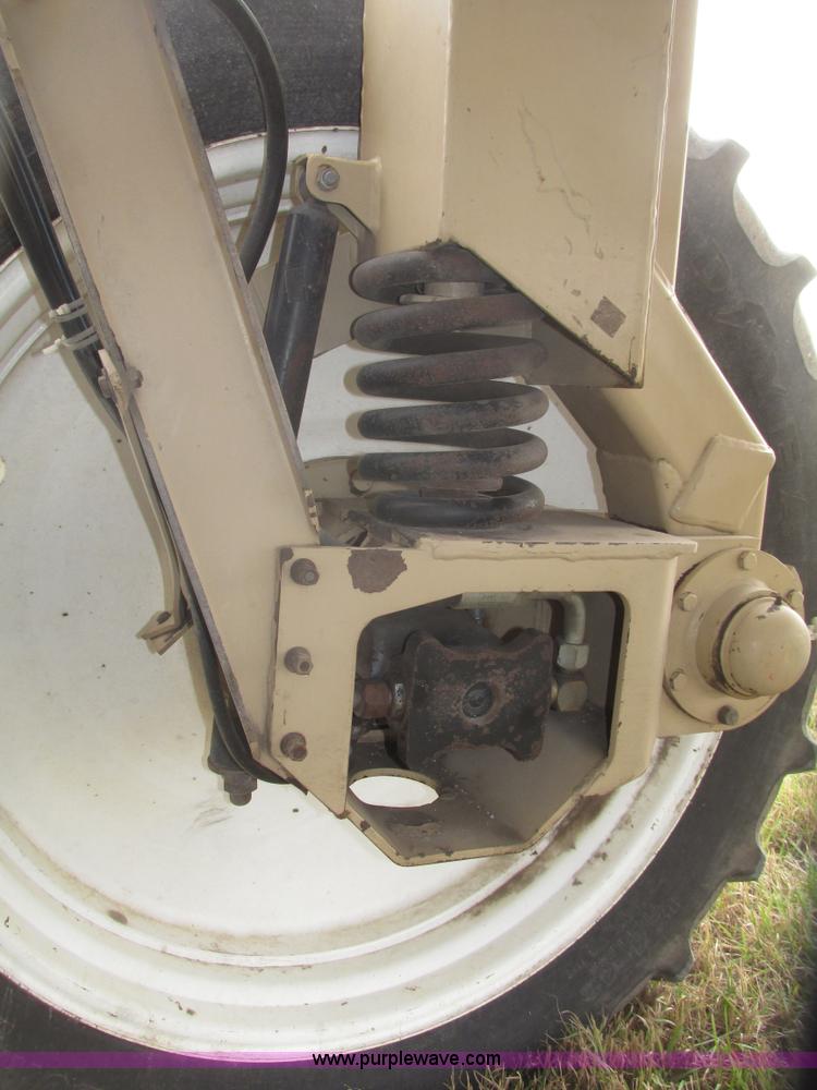 image for item G9902 1998 Tyler Patriot WT self-propelled sprayer