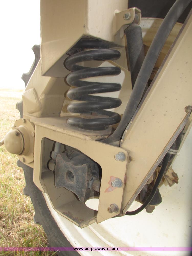 image for item G9902 1998 Tyler Patriot WT self-propelled sprayer