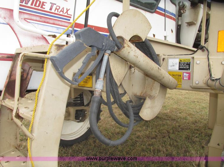 image for item G9902 1998 Tyler Patriot WT self-propelled sprayer