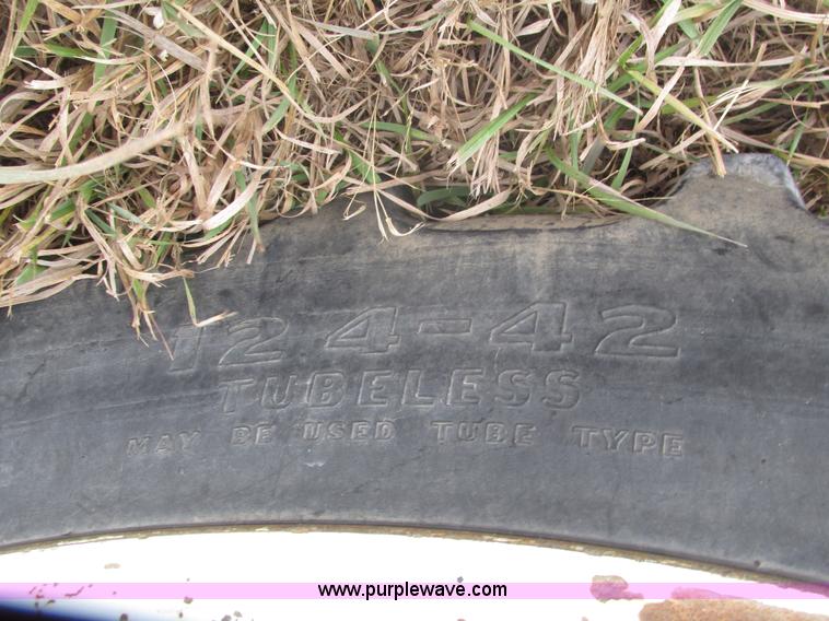 image for item G9902 1998 Tyler Patriot WT self-propelled sprayer