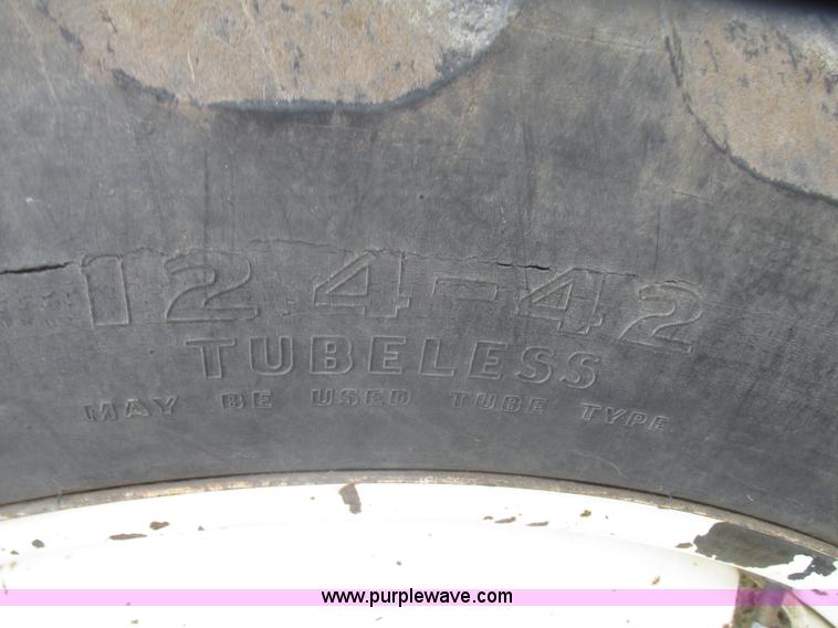 image for item G9902 1998 Tyler Patriot WT self-propelled sprayer