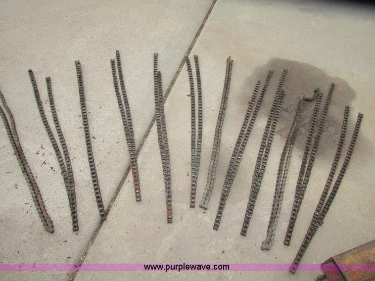 image for item G9903 1995 Kinze 2200 Flex Econo Fold planter