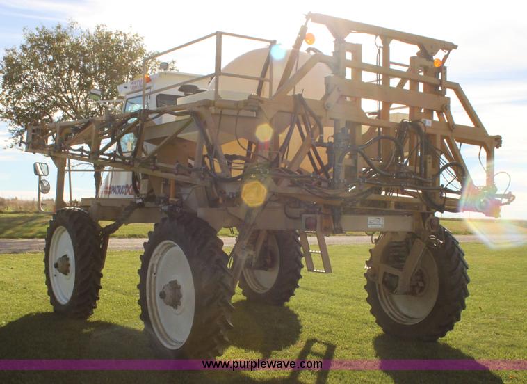 image for item H2051 Tyler Patriot XL self-propelled sprayer