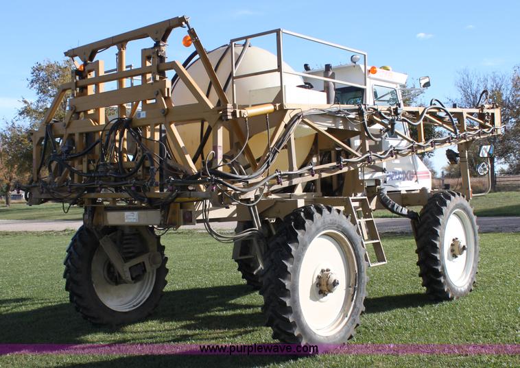 image for item H2051 Tyler Patriot XL self-propelled sprayer