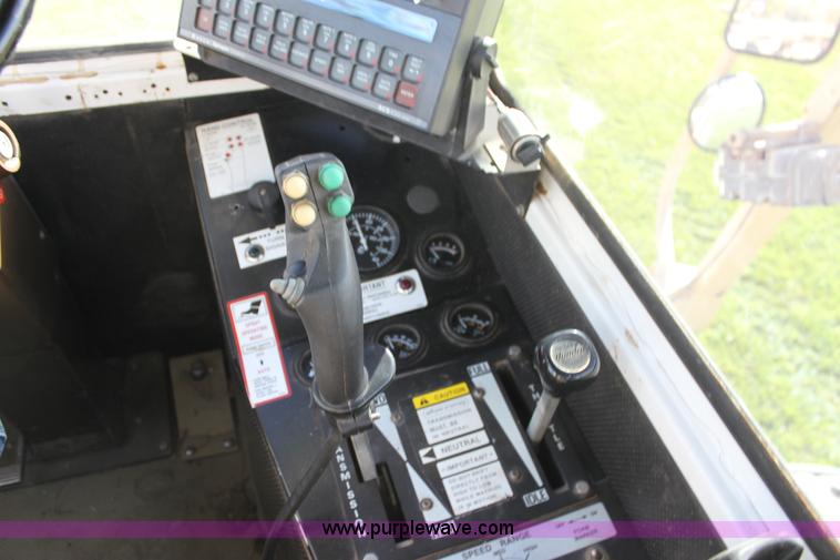 image for item H2051 Tyler Patriot XL self-propelled sprayer