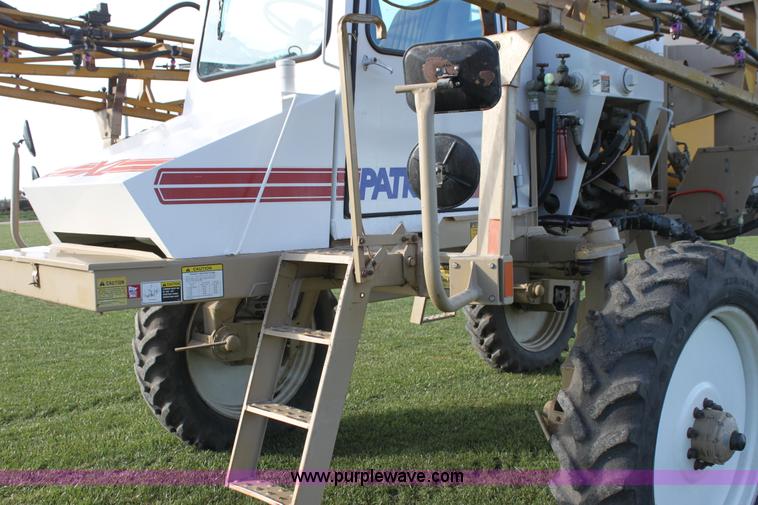 image for item H2051 Tyler Patriot XL self-propelled sprayer