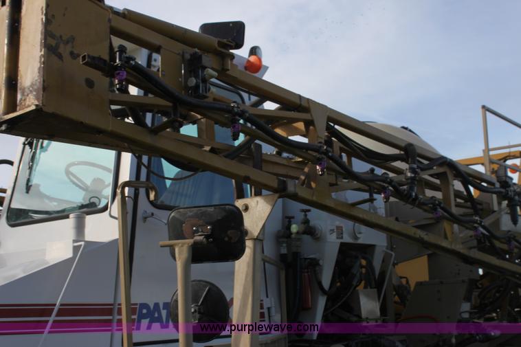 image for item H2051 Tyler Patriot XL self-propelled sprayer